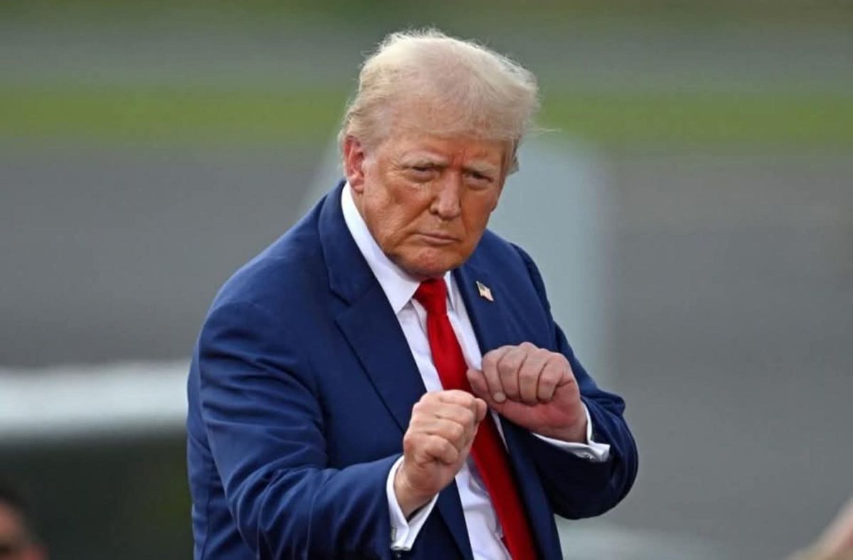 ترمب .. قائمة الفشل خلال ال 100 يوم الأولى!
فشل في إيقاف الحرب في أوكرانيا
فشل في إيقاف الحرب على غزة
فشل في إيقاف الحرب على لبنان
فشل وتراجع في برنامجه الجمركي ضد الصين
فشل في أي تقدم أو ازدهار اقتصادي خلال هذه الفترة 
فشل في بناء الثقة مع أوروبا واليابان وكندا ودول أمريكا