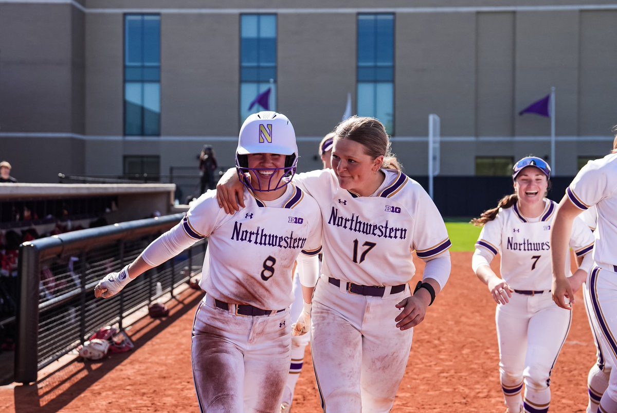 Northwestern Softball tweet media