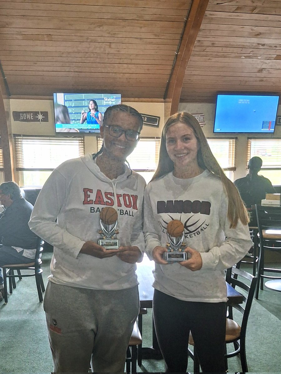 Calling All Sports <a href="/LVFoxSports/">Fox Sports Radio 94.7FM & 1230AM</a> All Area Girls Basketball Award Winners
Congratulations to 👏
<a href="/KourinCarew/">Kourin Carew</a>   <a href="/averynelson1237/">averynelson</a> 
Thanks to <a href="/KeithGroller/">Keith Groller</a> 
Chuck Frantz Trophies and Plaques 
And a Shout Out to <a href="/DelaneyChilcot4/">Delaney Chilcote</a> who was unable to attend also an Award Winner