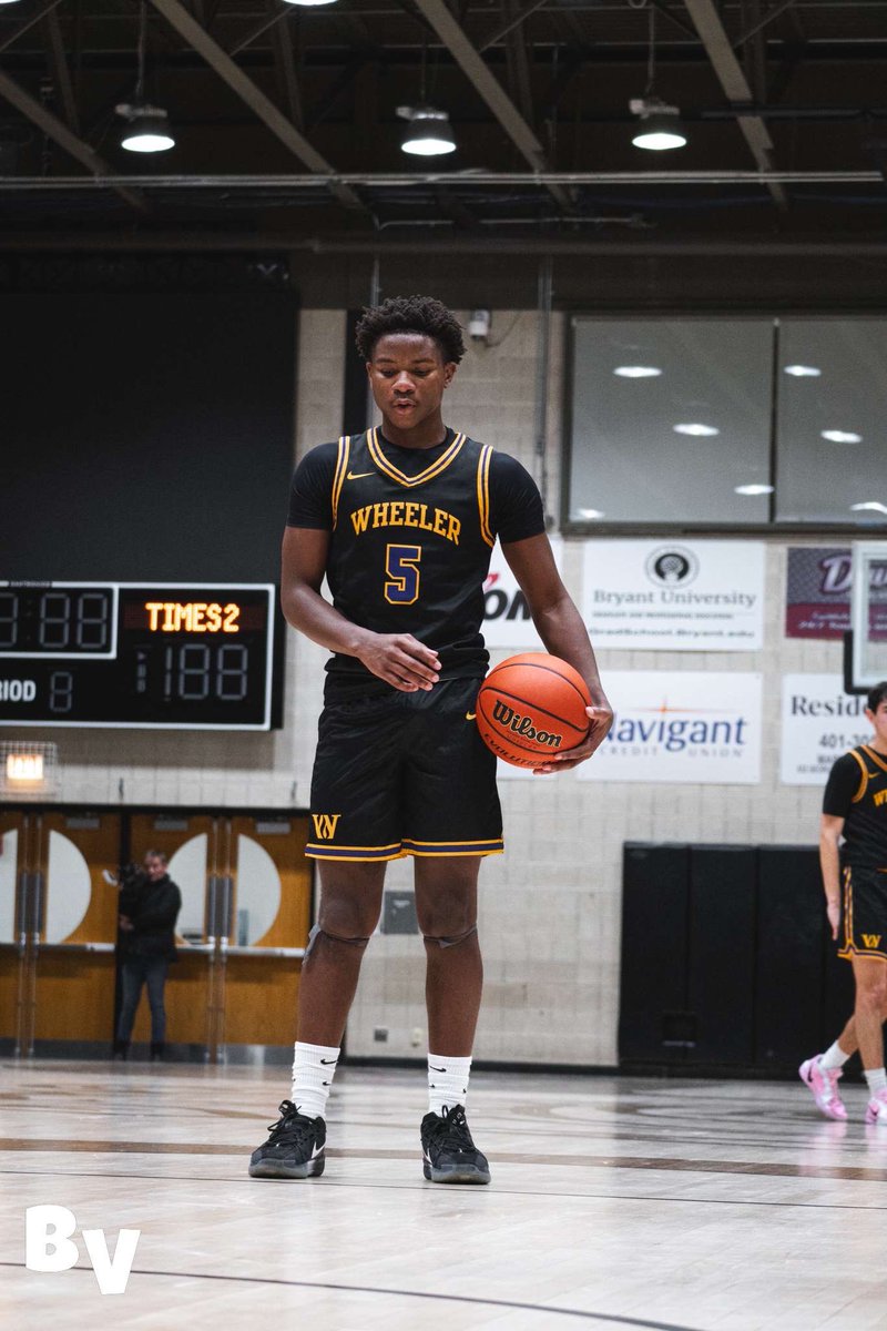 King Tiah (<a href="/kingtiah_/">King Tiah</a> ) | Wheeler School, Providence RI

An explosive and powerful combo guard, King finishes through contact consistently. Shoots off the catch and bounce at a high clip. Guards at a high level.

24/25 season: 14.5 ppg/ All NEPSAC HM

#TheRivalsWay <a href="/RI_Rivals/">Rhode Island Rivals</a>