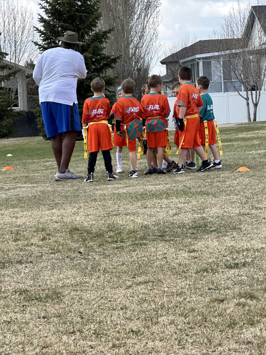 bjizzle56's tweet photo. Great 2nd day of practice with my 6/7 Dolphins flag football team... Great group of kids... #RYFFL #FlagFootball @RYFFL https://t.co/S3D7ypCAap