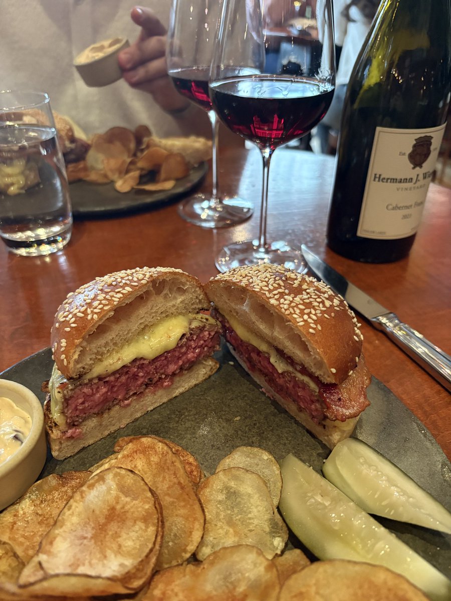 Sam Westfall tweet media