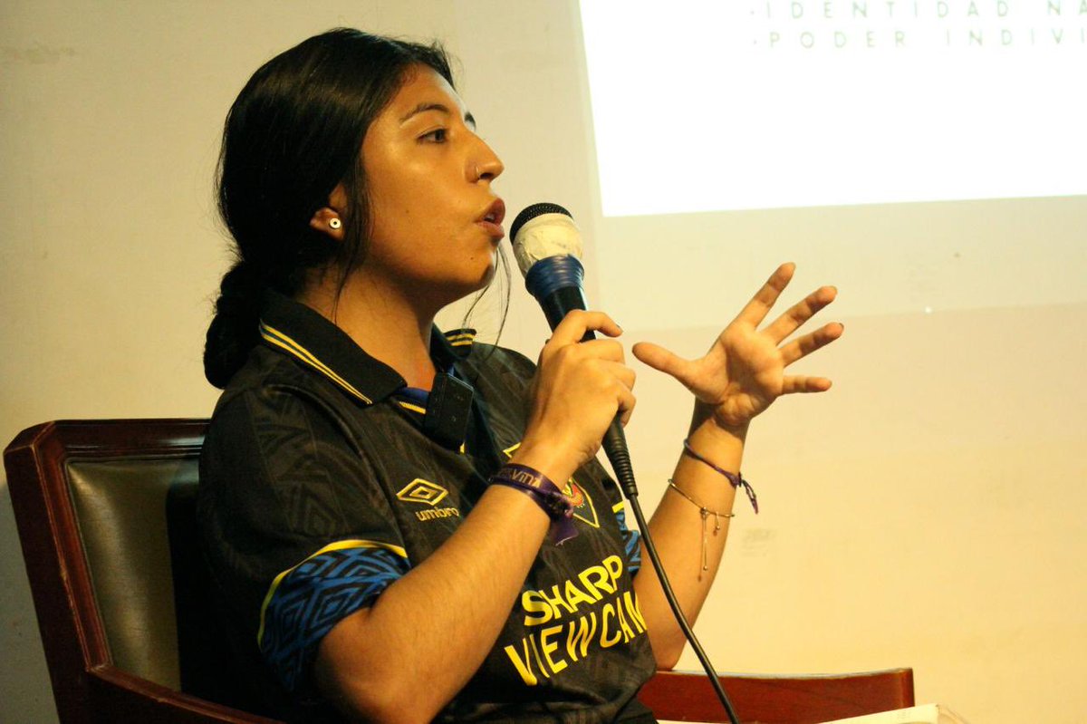 Así se vivió la tercera sesión de nuestra escuela antifascista Éric Cantona🚩
Si te la perdiste, pendiente de nuestro canal de YouTube, allí subiremos la sesión grabada.
Nos vemos el siguiente viernes, 02 de mayo, a las 6:00 PM en la @latrochacerveza 🔥

¡ Dale ! Como cantona 👊🏽