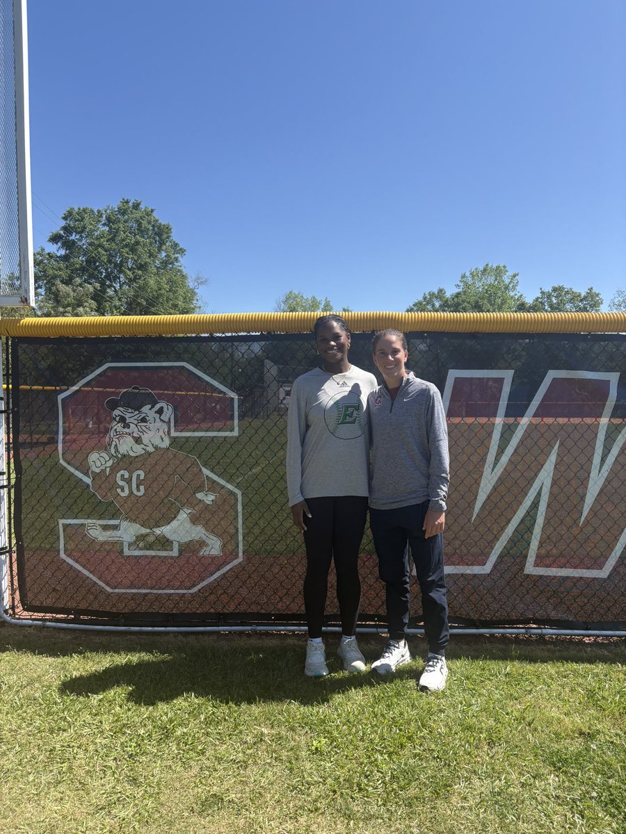 CamoraLittle7's tweet photo. Go Bulldogs ❤️💙
@NCProspectsSB @CatrionaYo38783 @EHS_GamedayLIVE @scstatesb @coach_duke22 https://t.co/bPkhn3UOxz