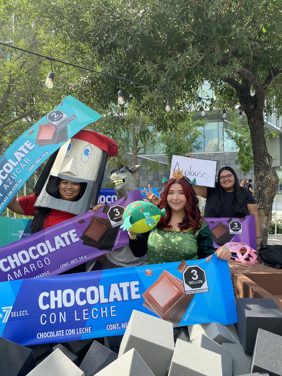 La bandita de Shrek se junto 🌻<a href="/7ElevenGaming/">7-Eleven Gaming</a>  #RiversEn7Land