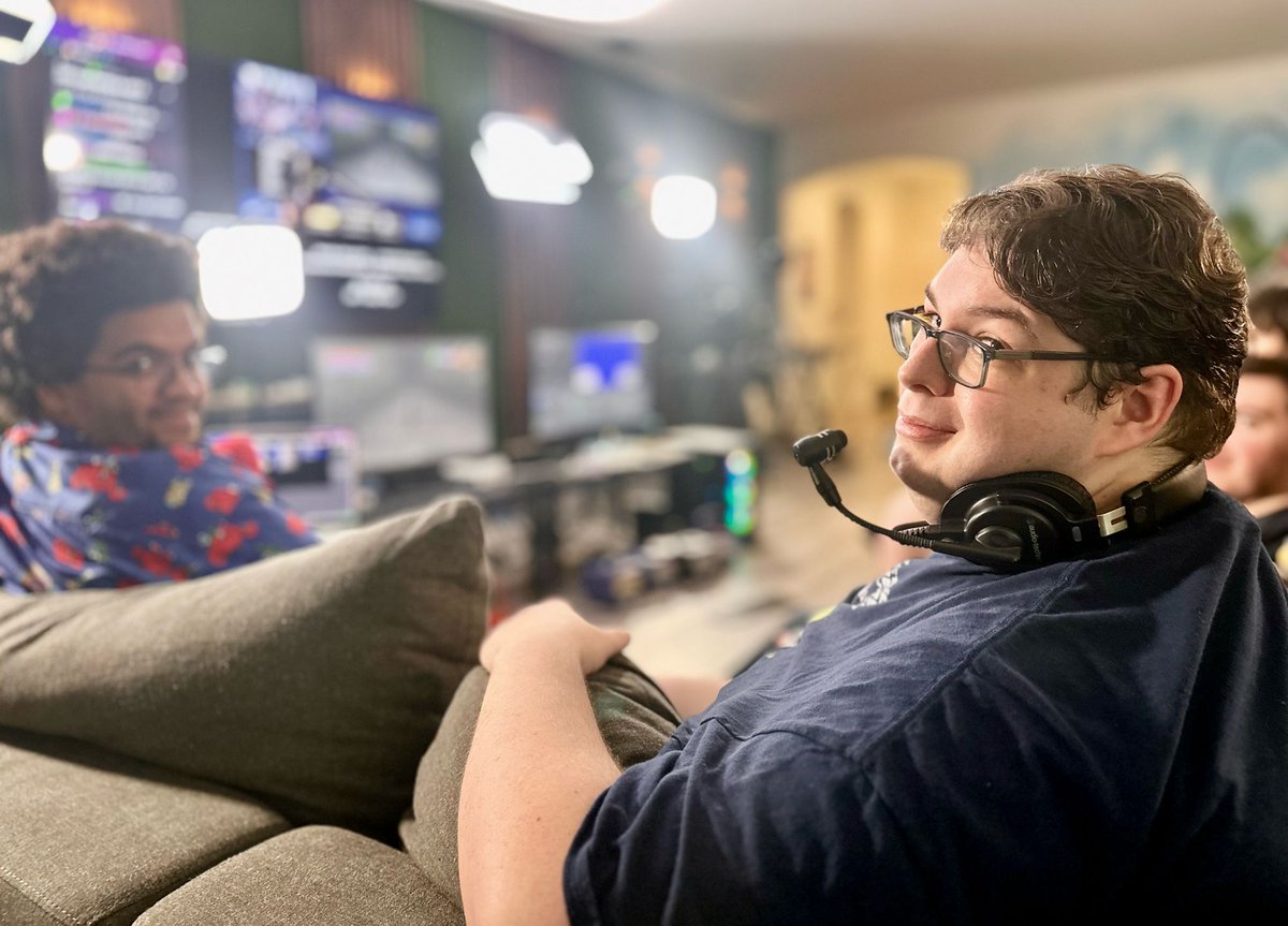 Jyggy11's tweet image. So.. @superMCgamer is debuting a new OOT Bit at #heroesoftime, where you can donate to ACS and spawn enemies in a Hall.

For every repost… we will spawn an extra enemy!

GL MC! 🙂
Twitch.tv/jyggy