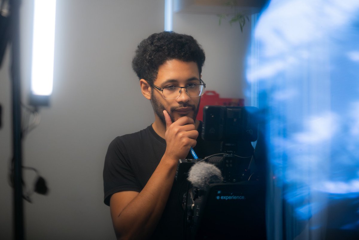 JakeMChristian's tweet image. 🎥 For the last 5 months I’ve been focused on sharing more of my work. In that time, I’ve posted:
- 106 photos
- 7 Photo reels
- 5 full videos
Here’s the person behind the camera for a change 🤘🏼