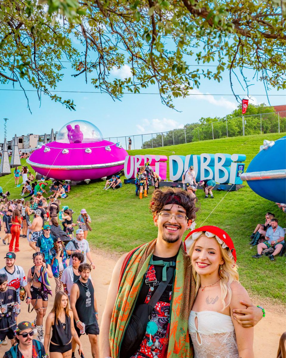 Sunday funday has blasted off! 🚀✨