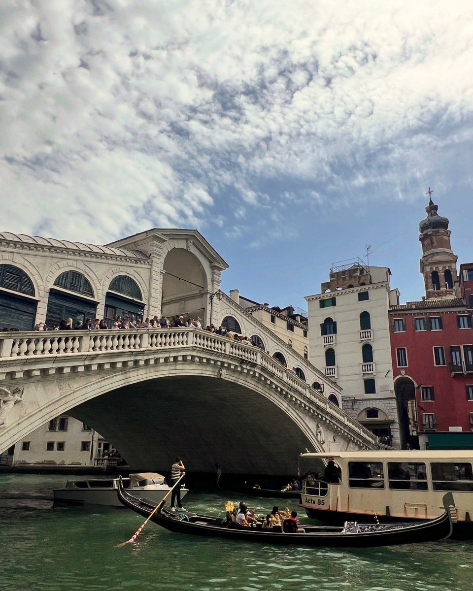 PizzyBoom's tweet image. Quando pensi che Roma sia la tua città preferita, e poi scopri Venezia… ❤️