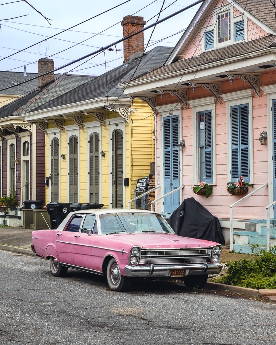 VisitNewOrleans's tweet photo. Old souls and classic wheels: perfectly at home in New Orleans.

📸: From IG @joemanderton @gigi.belen.casanova/ https://t.co/LxhtMha1dj