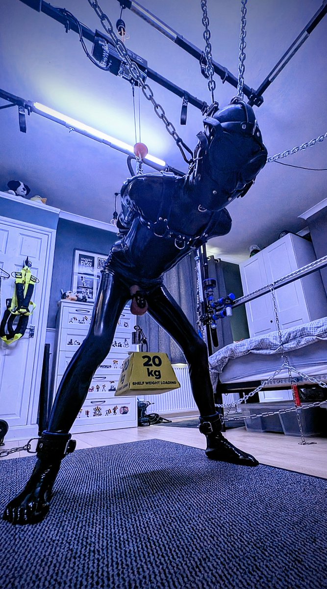 You'll be amazed at what a drone will lift under pushed circumstances 👀
<a href="/Pup_Shadow/">Pup_Shadow</a>  has balls of steel 😄