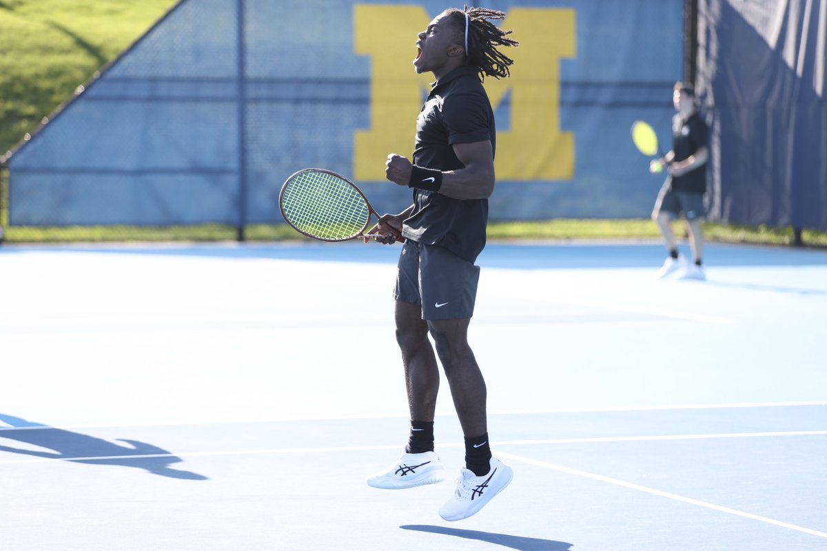 CSU_MTennis's tweet image. Lincoln with another singles win on court 1!!!

CSU 3 - 2 BEL