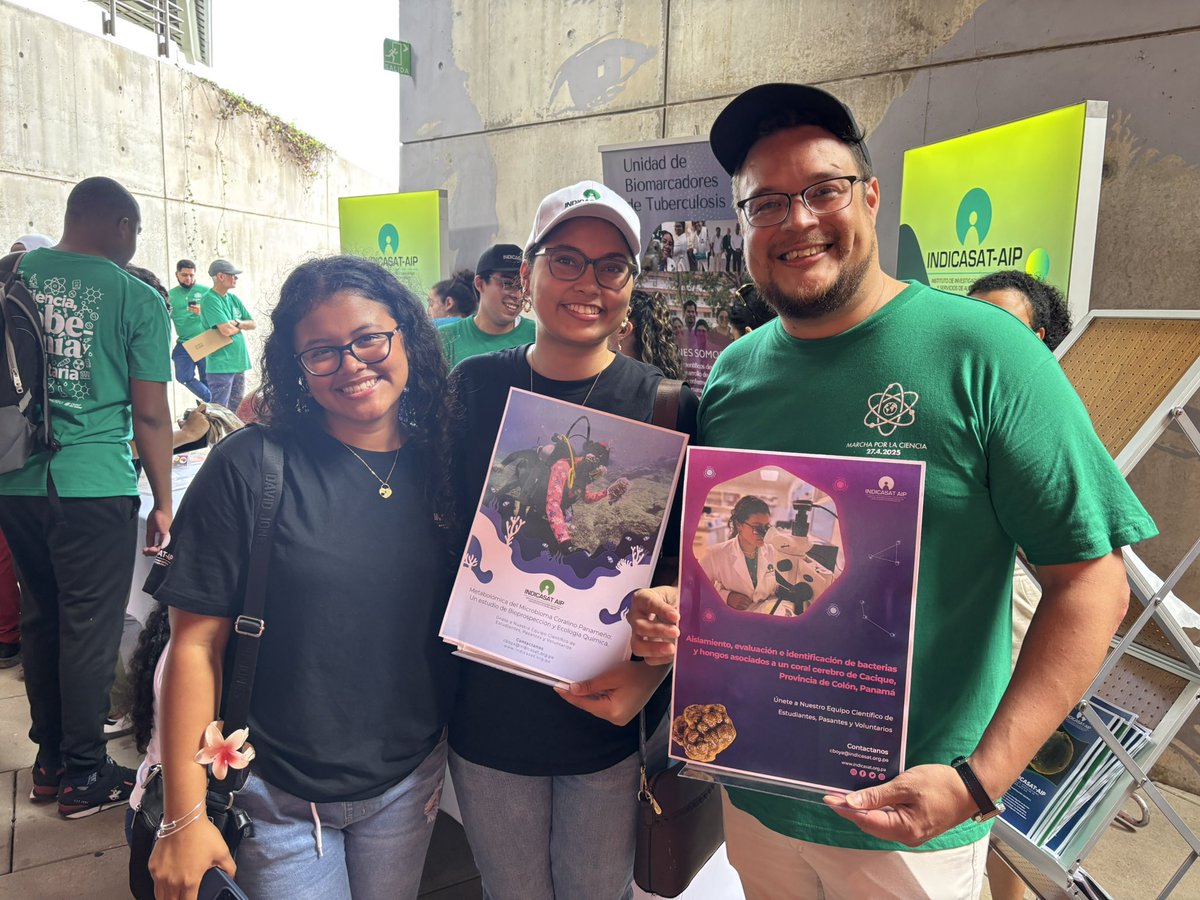 indicasat's tweet image. El grupo de Bioprospección y Productos Naturales presente en el stand de Indicasat en el Biomuseo Unidos a la Marcha por la Ciencia.
.
.
.
#INDICASATAIP #MarchaPorLaCiencia2025 #CienciaEsFuturo #SinCienciaNoHayVida #FeriaDeCiencias #Biomuseo #PanamáInvestiga #CienciaParaTodos