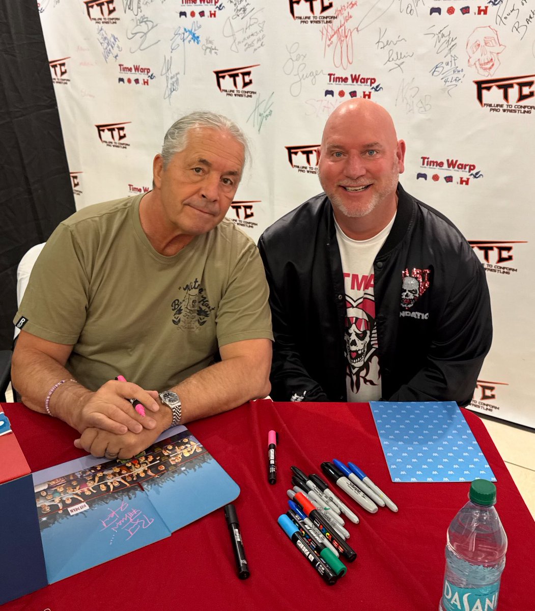 matts4400's tweet image. I was able to meet @BretHart today at @Timewarpashland.  He signed my @Mattel @WWE #coliseumcollection figure.  #figlife #hartfoundation