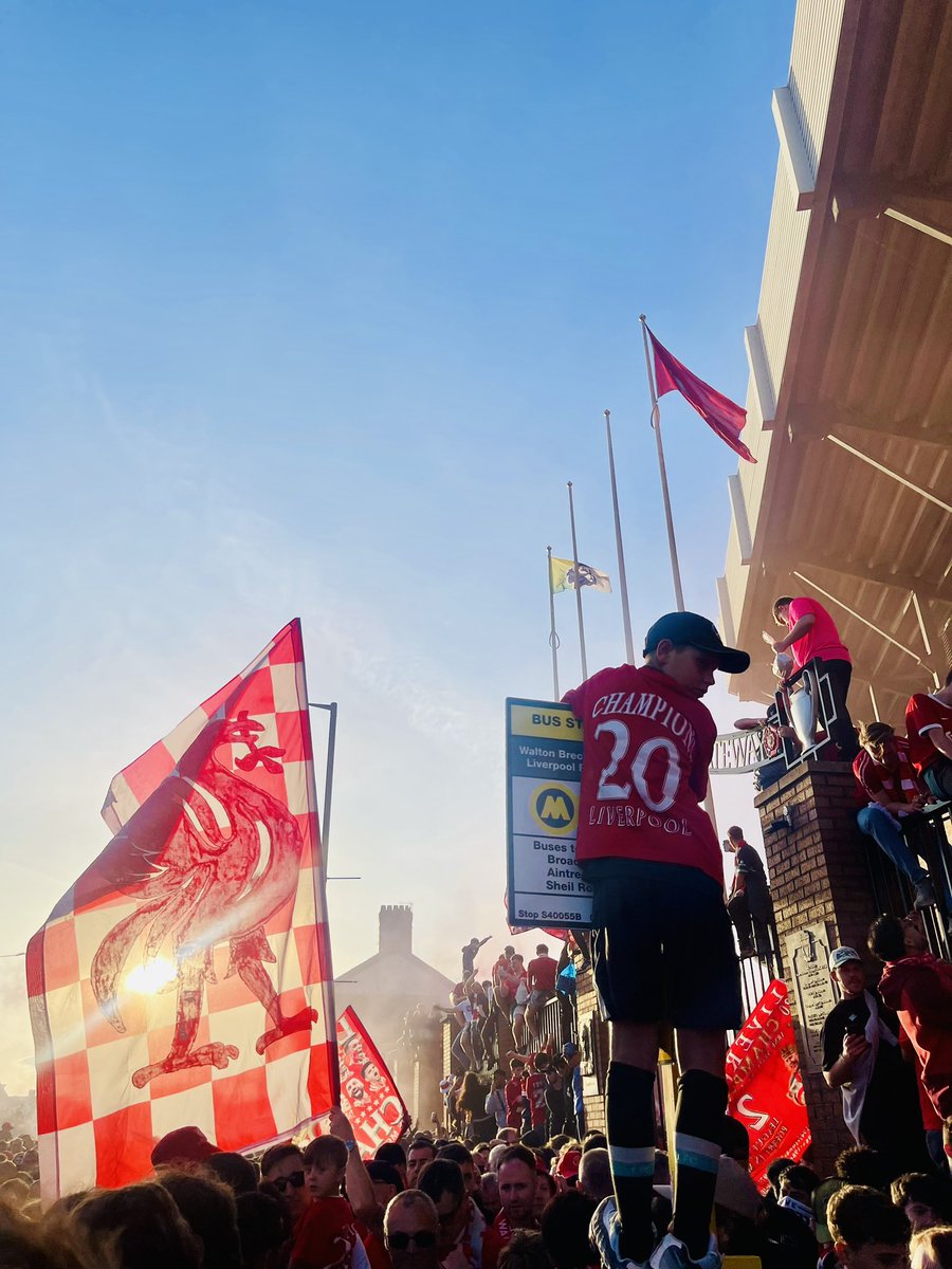 kev_charlton's tweet image. What a day. Championes! #lfc #ynwa