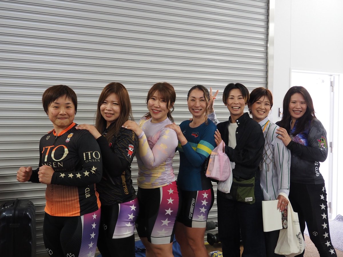 オールガールズクラシックみなさんお疲れ様でした！

女だけの真剣勝負マジで面白かった

OG現役みんなが全力だったからあそこまで盛り上がった3日間になったんだと思う

みんなセンキュー

アハハ

#オールガールズクラシック