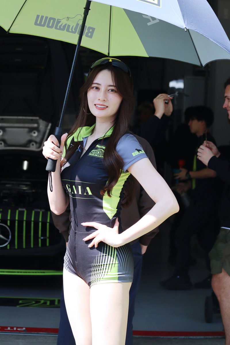 model: #鈴木南美(@suzunamiii)さん #鈴鹿サーキット #スーパー耐久