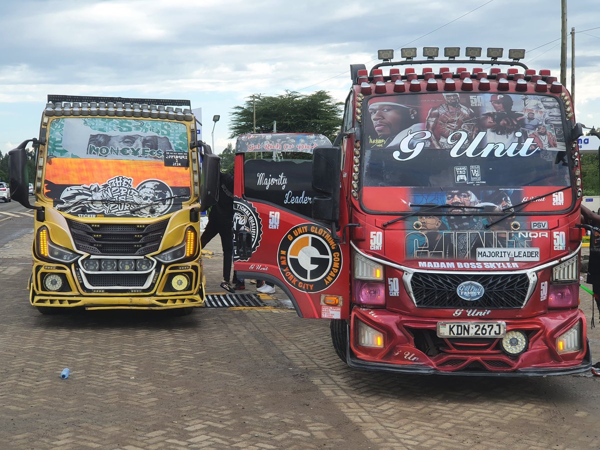 matwananation's tweet photo. G-UNIT X MONEY FEST
Designed by @martin_ojiambo & #CosmicCrew x @deliberatepracticeitis
Audio & visuals by @banita_sounds x @lee_audio_ltd
Representin @rongaianthemz125_ x @prideofembakasi
Managed by @expreso_ltd x @royal_swift_sacco
#matwananation #nganyakenya https://t.co/9KRFwcj8r9