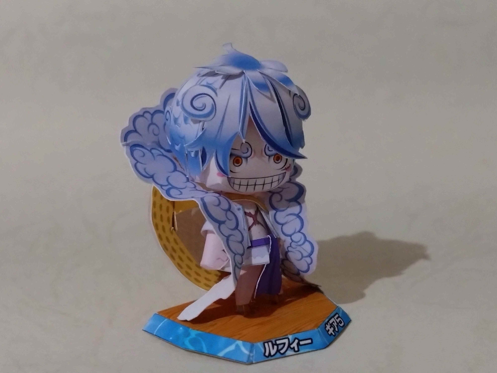 1.作品名稱：Luffy type of GEAR-5 <a href="/ver_Hi_/">ver.Hi.</a> 
2.圖紙來源：youtube.com/watch?v=ikXysZ…
3.圖紙張數：A4*4 (4in1)
4.完成尺寸：外盒高約 5cm
5.用紙種類及輸出方式(噴墨或雷射或...)：噴墨
6.製作時間：有時間即製作

#紙模型
#ONE PIECE
#蒙其·D·魯夫
#Monkey D.Luffy
#papercraft