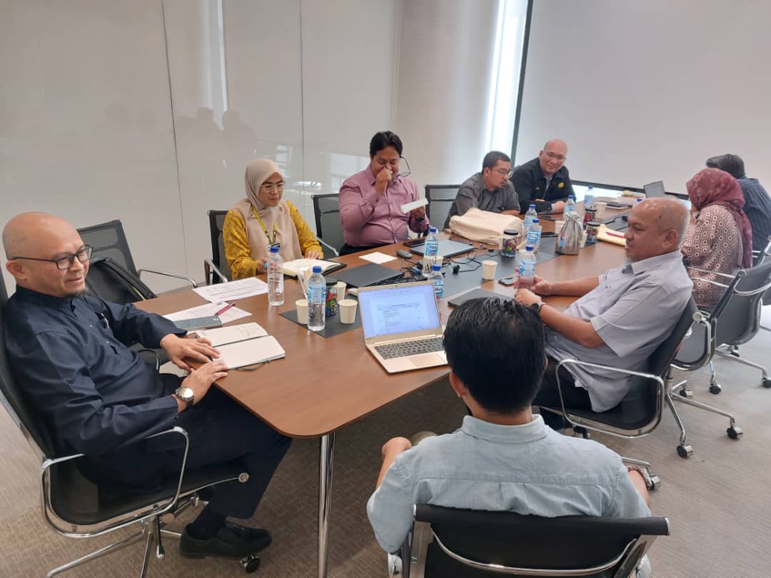 CASKT_JKR's tweet photo. 24-25.4.2025 - Audit Pemantauan Sistem Pengurusan Tenaga (SPT) ISO 50001:2018 Oleh SIRIM bagi Kompleks Ibu Pejabat JKR Malaysia ( Blok A-F) bertempat di Menara Kerja Raya.
#casktjkr
#JKRMalaysia
@RoslanisE https://t.co/N54xmpEmEH