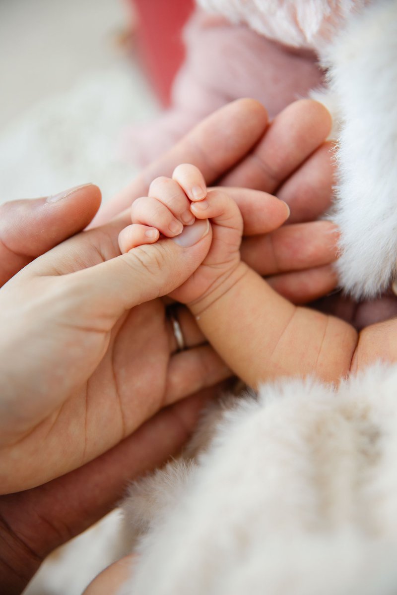 Kn11_Rm16's tweet photo. 私事ではありますが、
この度女の子を出産いたしました👶🏻💕

妊娠中もスノに反応しまくって
友達からもさすがスノ担の子と
言われるほど😂

いつか親子参戦できたらいいなと
思っております🤭 https://t.co/Jx0PUCeXNO