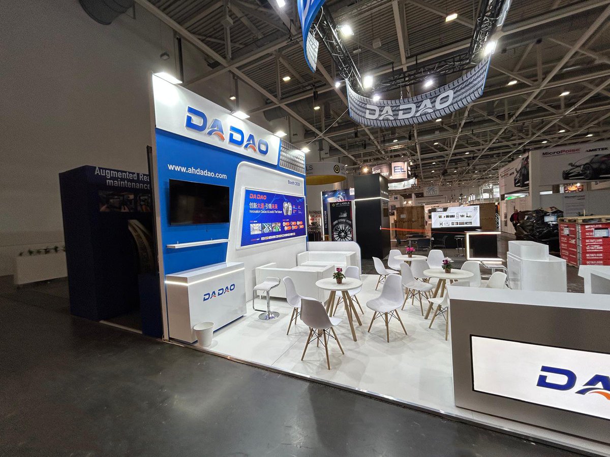 yngg2279261's tweet image. 🚨 TTE2025 Early Bird Alert 🚨

Why 82% of exhibitors renew with BroadMesse?

✅ AI-Driven Layout Optimization

✅ 24/7 Multilingual Support

✅ ISO14001 Sustainable Builds

👉 SWIPE to see DADAO&apos;s transformable booth with 360° LED fascia!

#ExhibitionTech #TireExpo2025