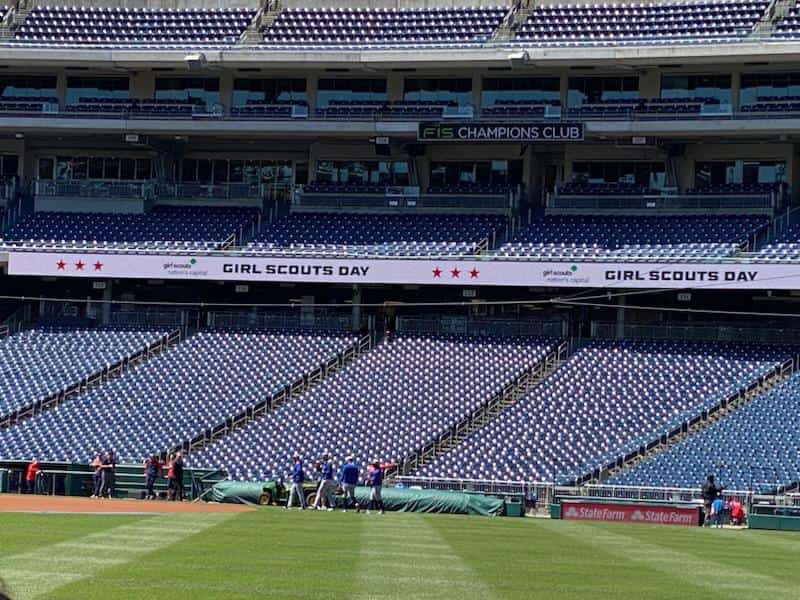 HopeJudith9's tweet image. New York Mets vs. Washington Nationals: Nats reign supreme! Shoutout to the Girl Scouts cheering them on! #NationalsWin #MetsNation #GirlScoutsRock