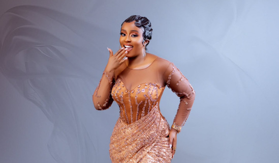 GhettoRadio895's tweet image. Leo #NewMusicAlert ni Nadia Mukami &amp;amp; Vijana Barubaru - #LeaveMeAlone

Out of 10 unaipea ngapi?
Hit or miss?
#Brekko