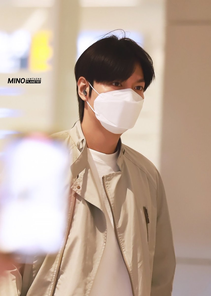 250427 ICN 입국민호
언제나 최고로 멋진 미노 존잘 얼빠
전신도 얼빠도 존잘이라는👏👏
#이민호 #LEEMINHO #MINHOVERSE #존멋