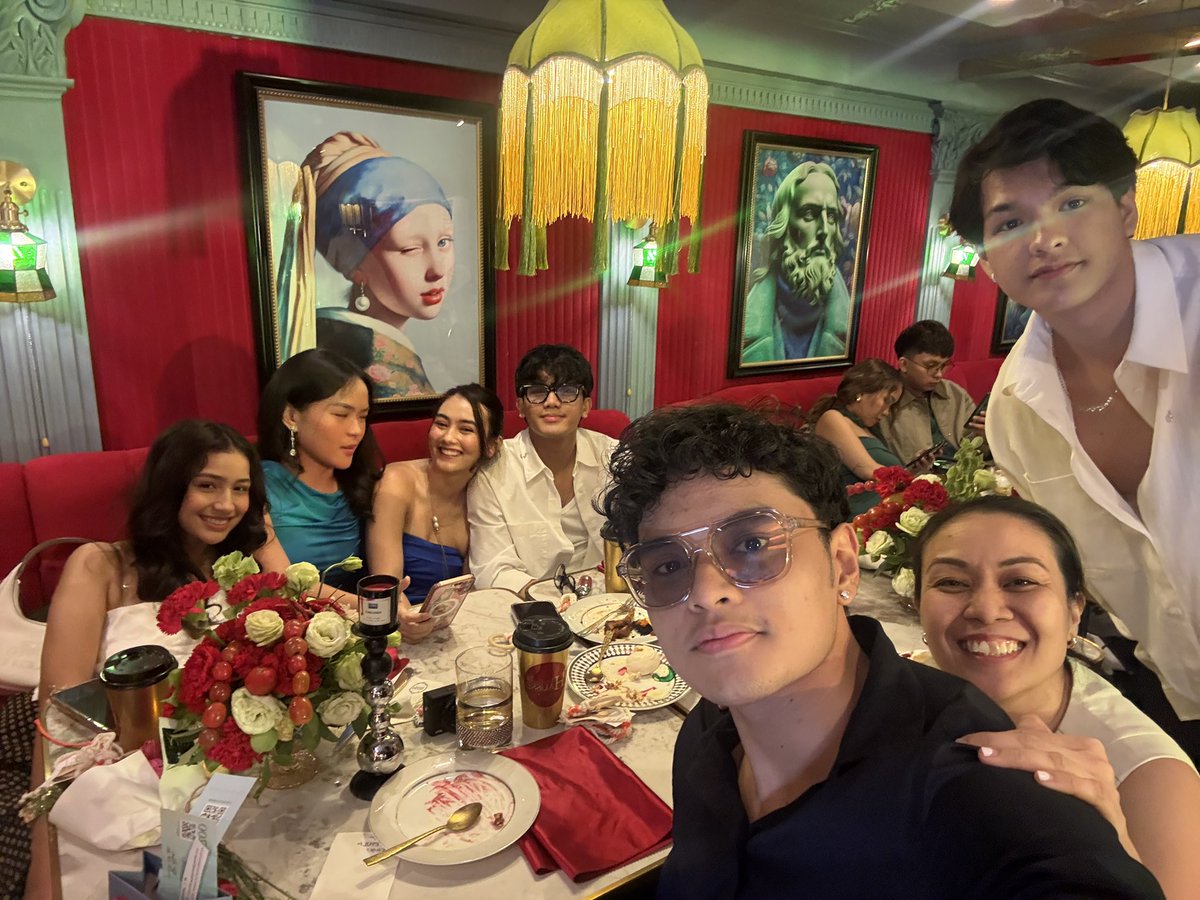 _jpcabrera's tweet photo. Happy 18th birthday, @thrs_vllmr. May all your wishes and dreams come true. Thank you for inviting me ☺️ https://t.co/HyxdBSJE8j