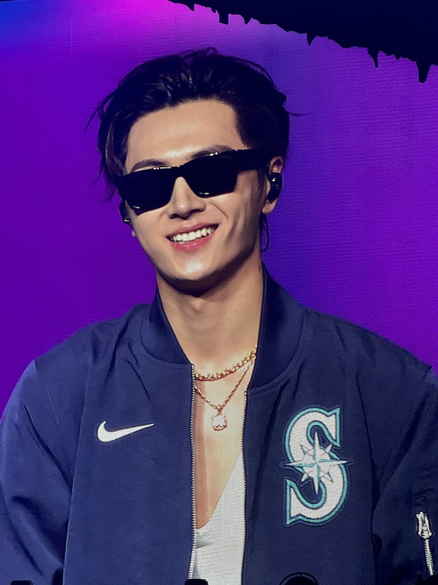 ohgawdjay's tweet photo. 240428 JAY 🙂‍↕️ ICONIC https://t.co/HULR9jDioD