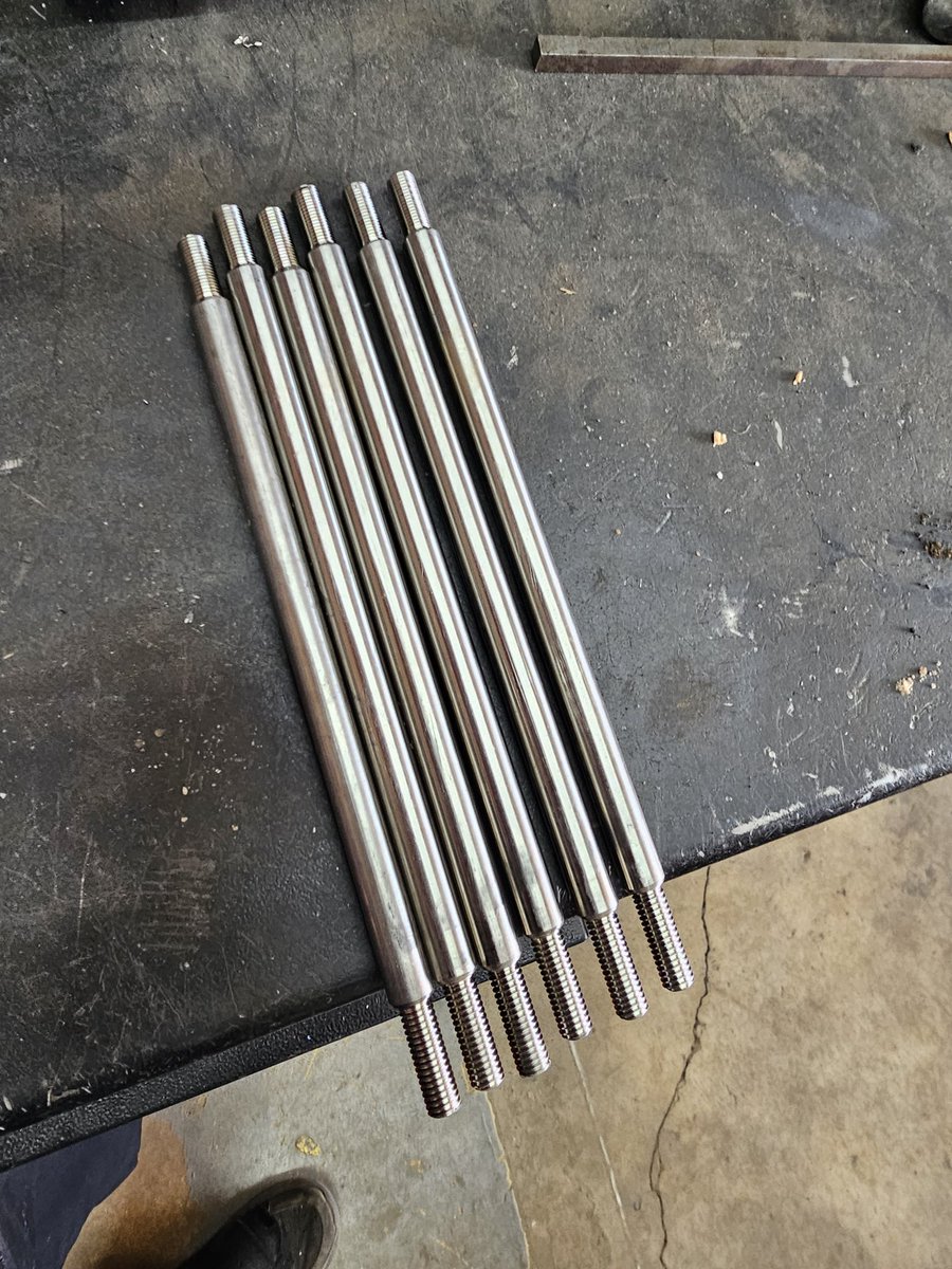 dave_wipf's tweet photo. Seedhawk  meter cylinder replacement rods available. Dm for price &amp; quality. Stainless .Can be shipped the same day .please Retweets are greatly appreciated. https://t.co/NKHqB10fIj