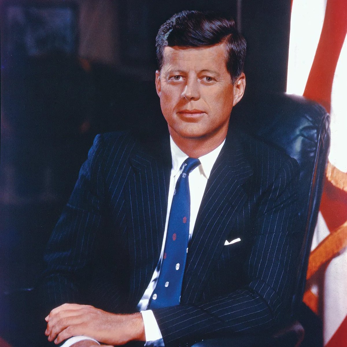 RETWEET to wish President John F. Kennedy a Happy Birthday! 💙