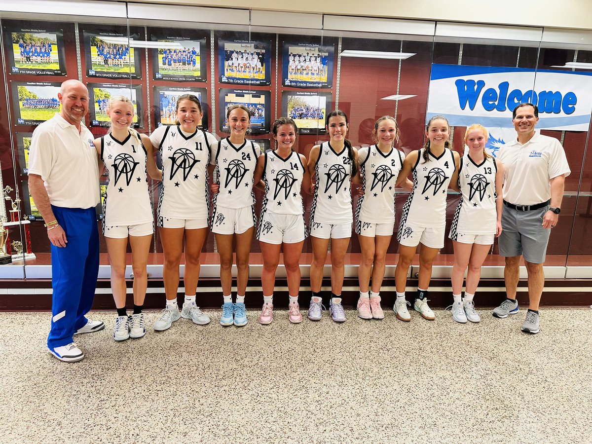Great weekend in OHIO! 

We got better and went 4-0! 

Next up Peach Games!!🍑

Thank you to <a href="/MMBR_CoachGBell/">Major Movez Basketball Review #MMBR</a> for the shoutout!! 
<a href="/WoodEliteSkillz/">Quinton Wood</a> 
<a href="/CvilleLadyCanes/">Cartersville Lady Canes Basketball</a>