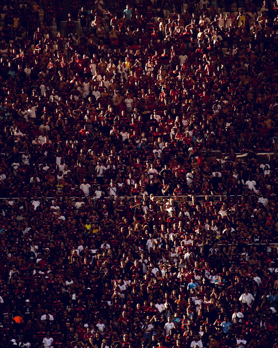 Flamengo's tweet photo. O Flamengo unido é muito forte!

#VamosFlamengo https://t.co/ntWjgkye24