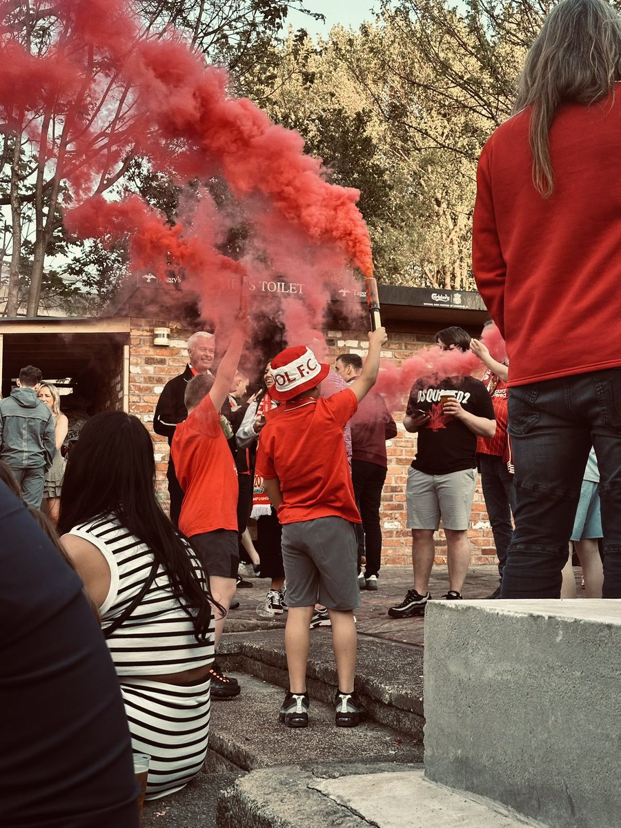 DylanEvs11's tweet image. What. A. Day. 20 🏆 

#LiverpoolFC 🔴🔴