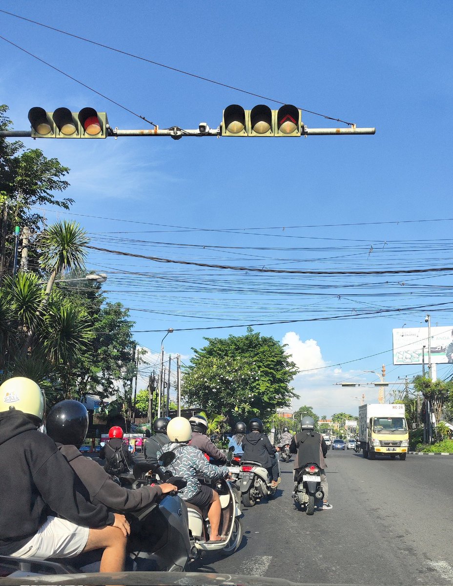 Denpasar Traffic Watch tweet media