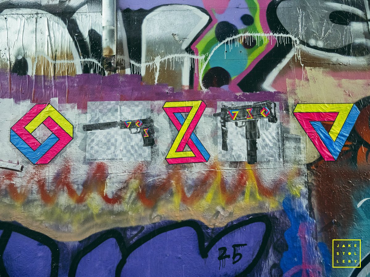 jakestollery's tweet image. To celebrate @IEM @Melbourne, I put up some @CounterStrike street art in Melbourne&apos;s famous street art laneway, Hosier Lane. Check it out if you are in town!  💙🖼️ #IEMMelbourneArt Congrats to @TeamVitalityCS for the victory! 🏆