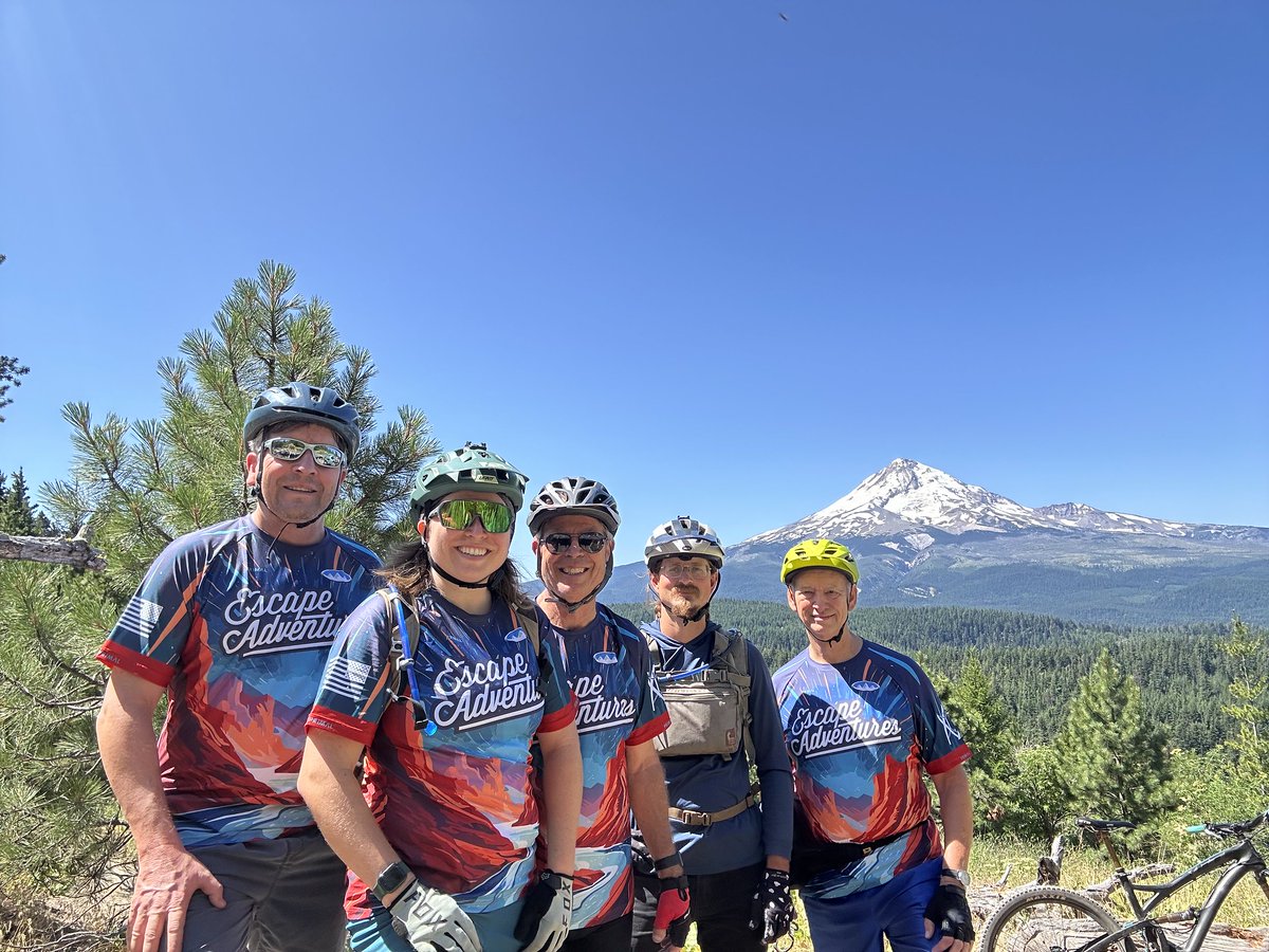 Big mountain views. Endless singletrack. Cool forest air. 🌲🏔️
Our Mt. Hood tour rolls out June 23, right when the trails hit their sweet spot!

Spots are filling fast—let’s ride! 🚵‍♂️
