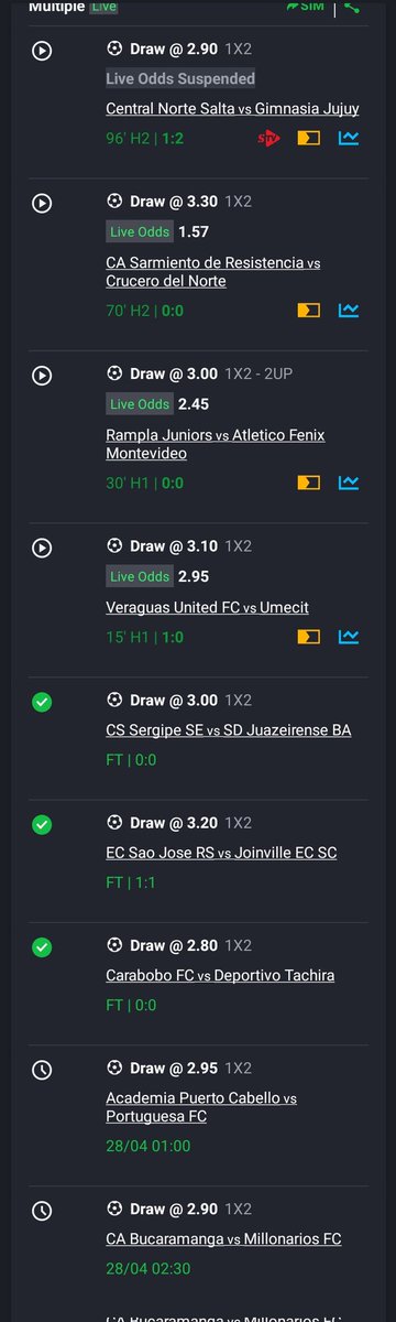 SaviourImomoh's tweet photo. I give up😩😩😩. Remaining games  
RNEJXR 
KPV3R7 https://t.co/B4QwBLBPYB