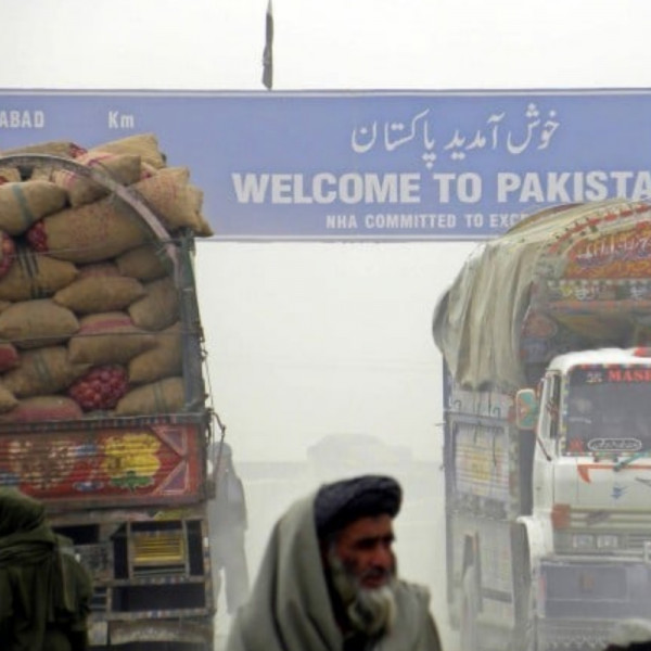 axadletm's tweet image. India Faces $1.14 Billion Trade Loss Due to Pakistan's Transit Blockade#Somalia #billion #blockade #due #faces #India #loss #Pakistans #trade #transit 
tinyurl.com/25njerat