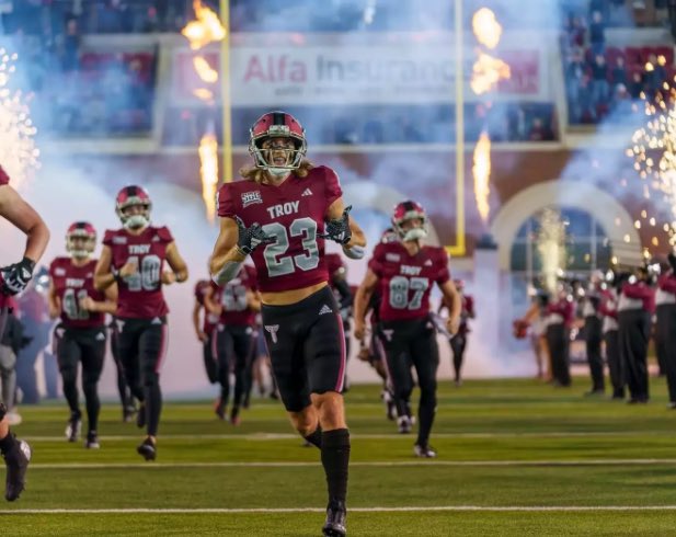 All glory to God!! Troy Offered
<a href="/CoachJMann919/">Justin Manning</a> <a href="/TroyTrojansFB/">Troy Trojans Football 8x⚔️</a>