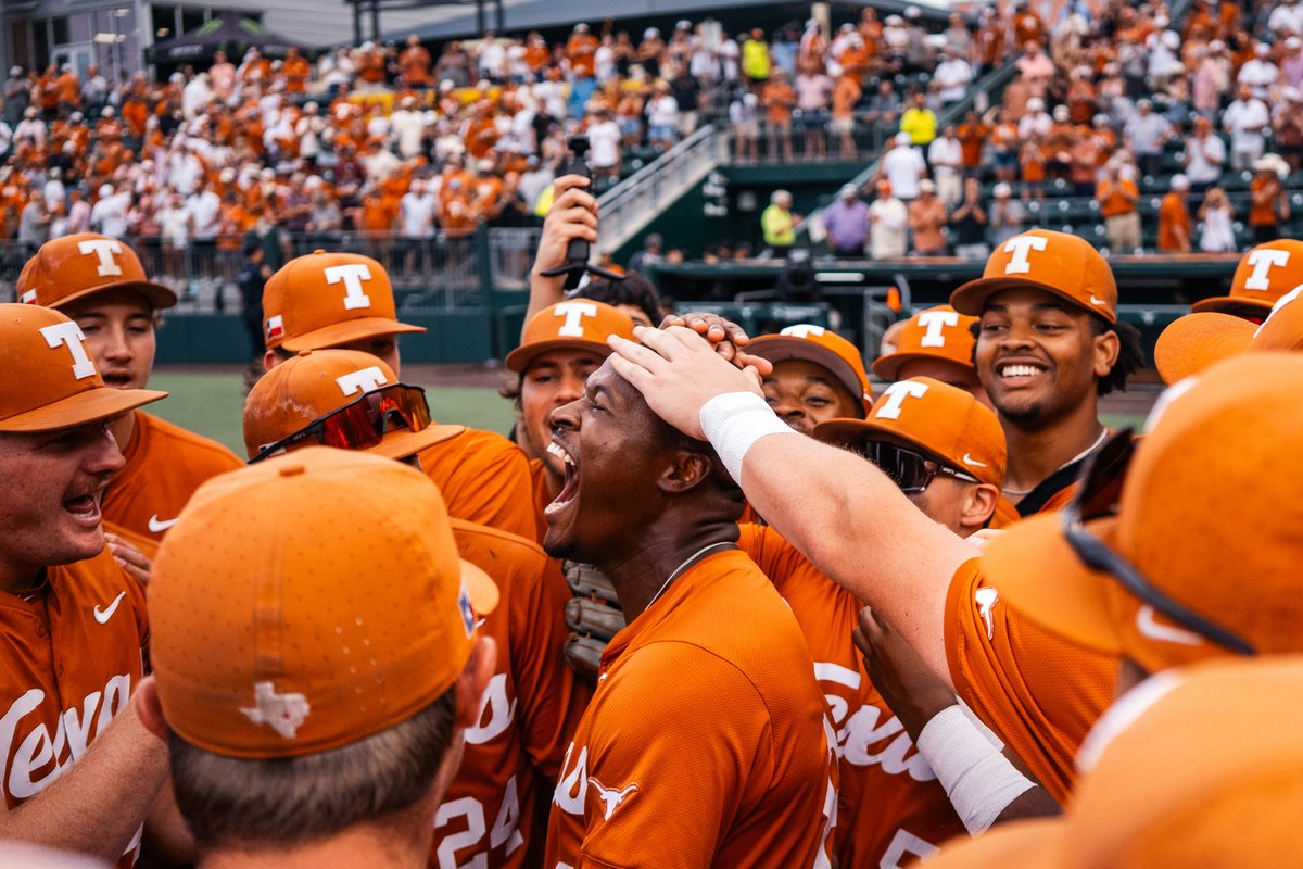 Texas Baseball tweet media