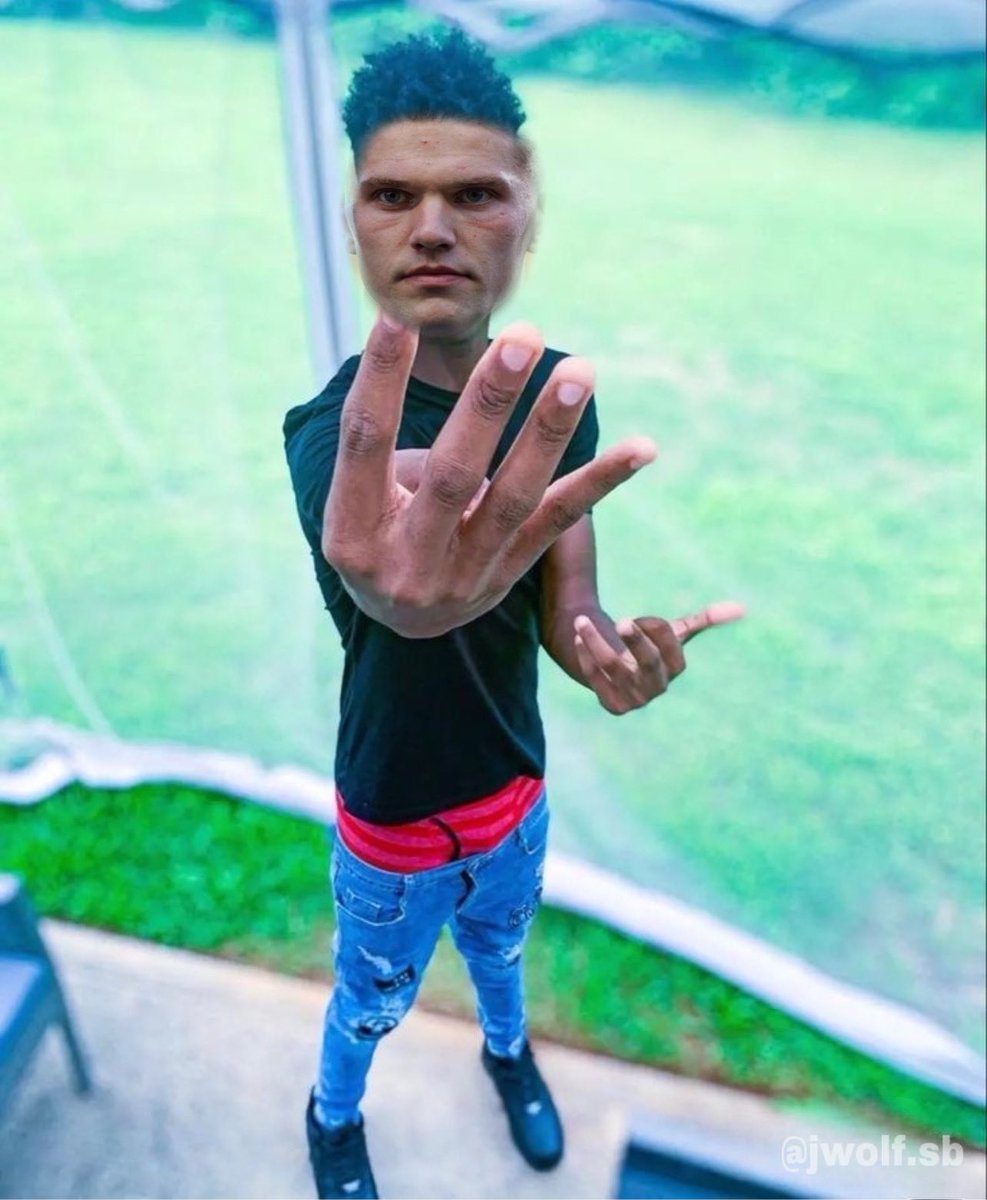 jwolf_sb's tweet photo. @racadeleao_ The goat 💚 https://t.co/zh8FPPDDXJ