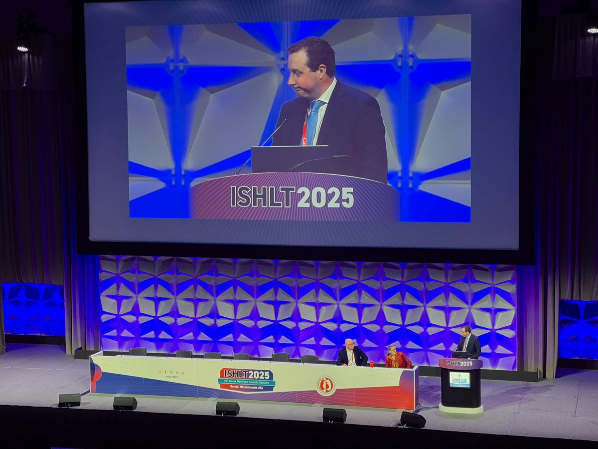 <a href="/BrandonEFerrell/">Brandon Ferrell, MD</a> presenting our work on DCD 🫀 transplantation. We need to consider total preservation time - less than 8 hours appears safe. <a href="/ISHLT/">The ISHLT</a> #ISHLT2025