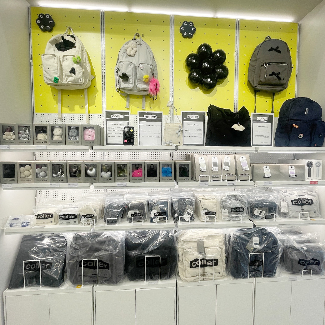 JP_LINEFRIENDS's tweet image. 【渋谷ストア再入荷のお知らせ】

🛒NewJeans一部商品
🛒COLLER一部商品

📍LINE FRIENDS SQUARE SHIBUYA
linefriends.co.jp/store

#COLLER #NewJeans #LINEFRIENDSSQUARE #SHIBUYA #渋谷
