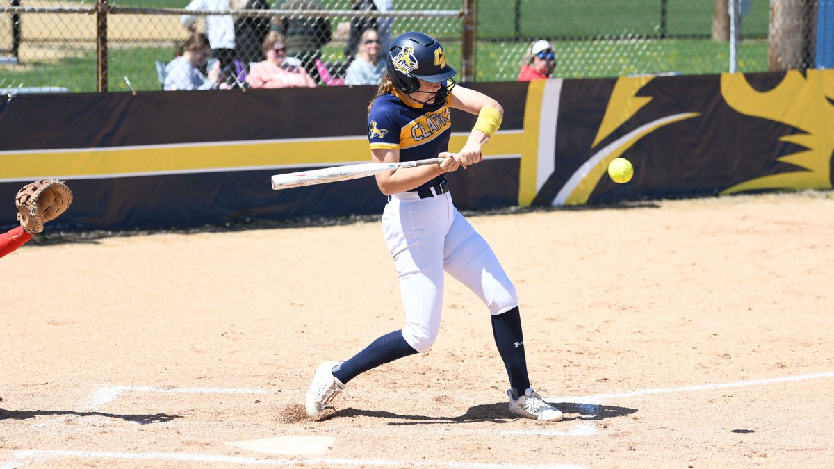 Hefel's big day helps Pride close 2025 with two wins over Graceland

#ClarkePride 

Recap ⬇️ 

tinyurl.com/4ndwhfbz