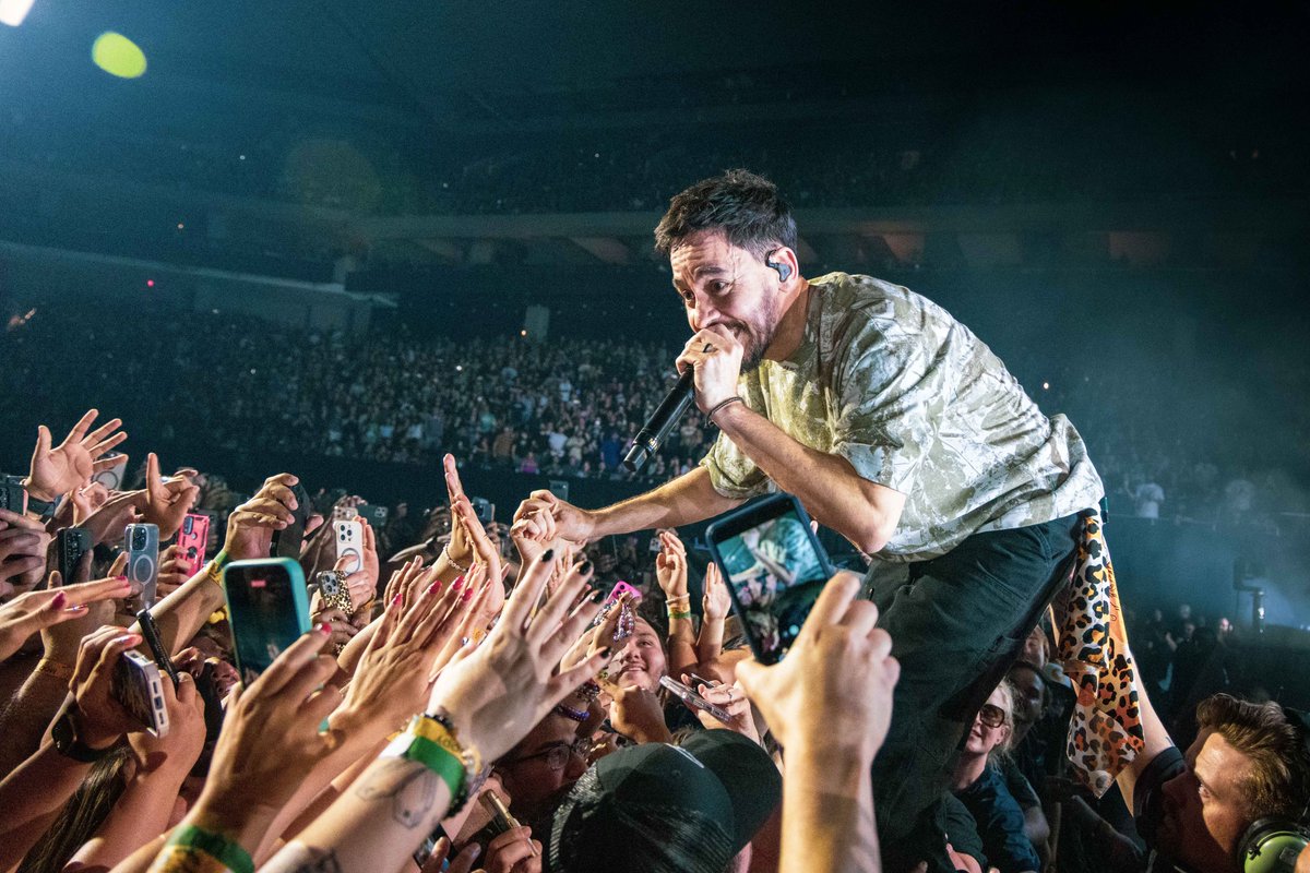 linkinpark's tweet photo. Moody Center. Austin, TX. April 26th. https://t.co/M9y0sdm3Pw