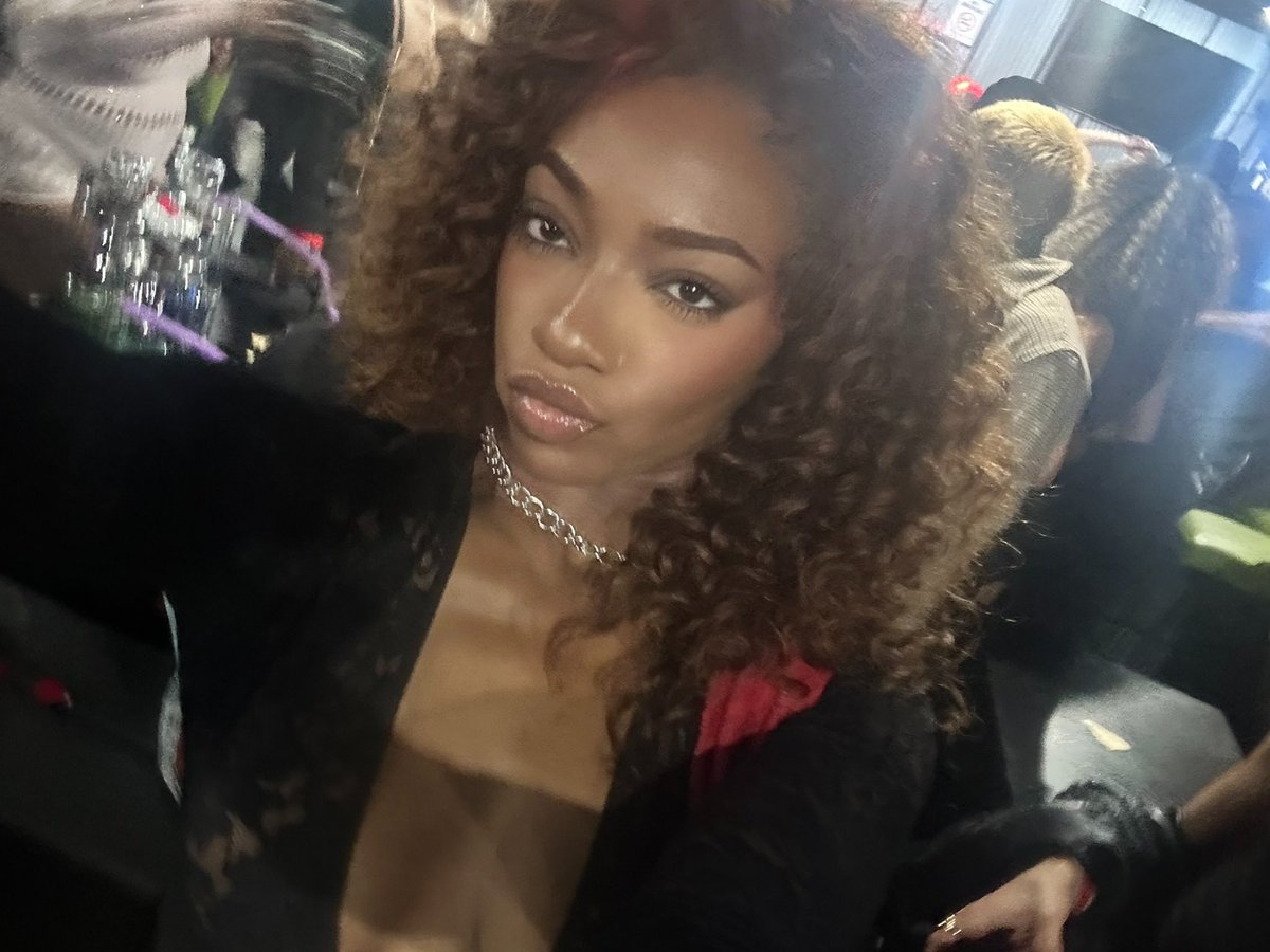 Unimpressed tweet media