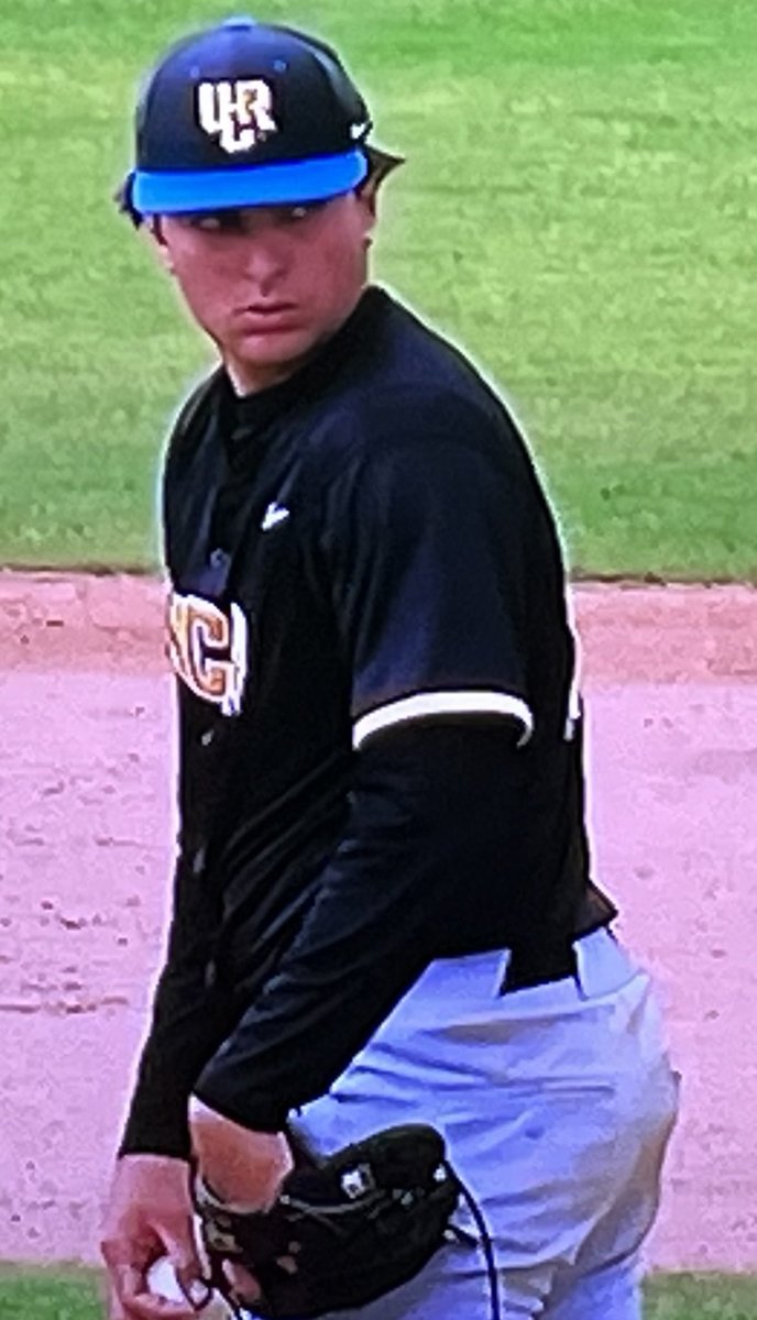 Game 3 started with Big Bang by #28 FR Tyson Reis ~ he’s had Big moments at DH ~ today was another! Grand Slam baby ⚾️💪🏼

Other plate ⭐️’s - Pitts 2-3/ 2B 
- Badawi 2-3/ 2B/ 2 RBI 

#17 FR Adrian Blanchet - 2 IP/ 4 SO - w/ composed look!

Sac St 9-6/ Back home for CBU in 25hrs 👍